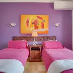 Capricho Villa *